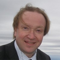 A picture of Robin Llywelyn